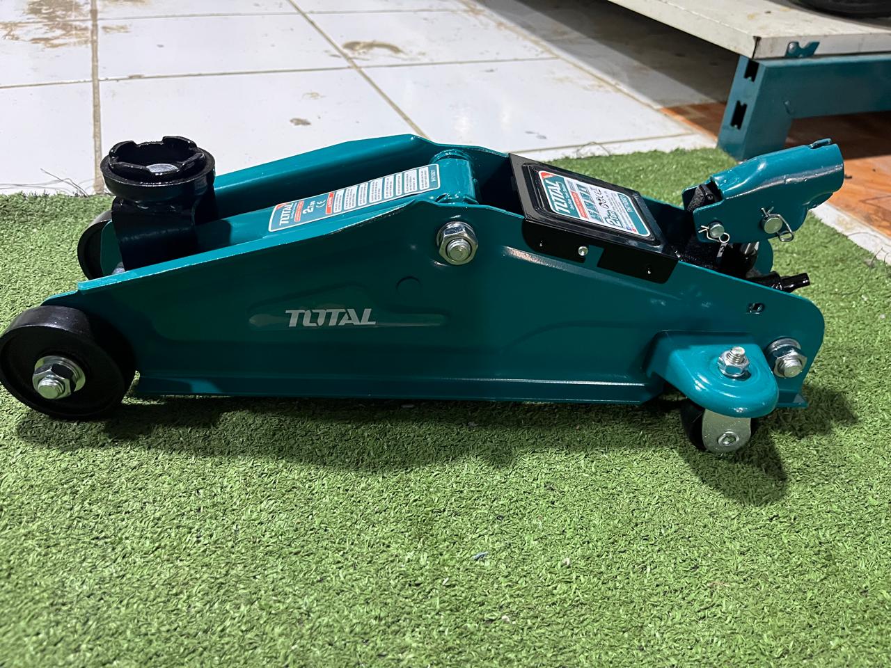 GATA HIDRAULICA TIPO LAGARTO 2TON THT10821